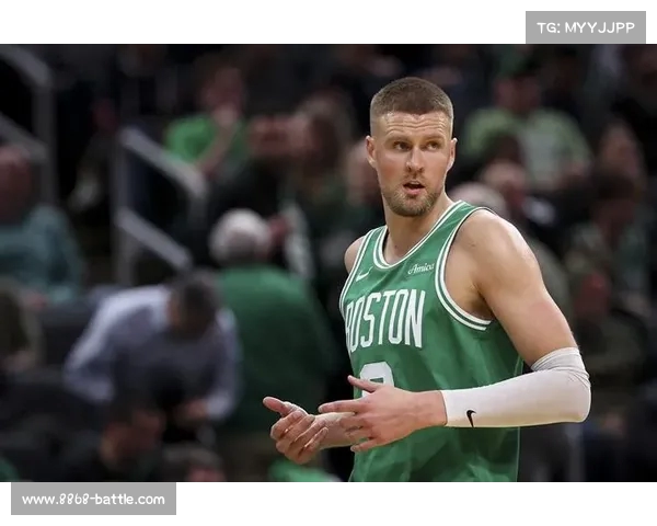 史蒂文斯透露波津将缺席新赛季初期,预计休息小半年 史蒂文斯透露波津将缺席新赛季初期,预计休息小半年